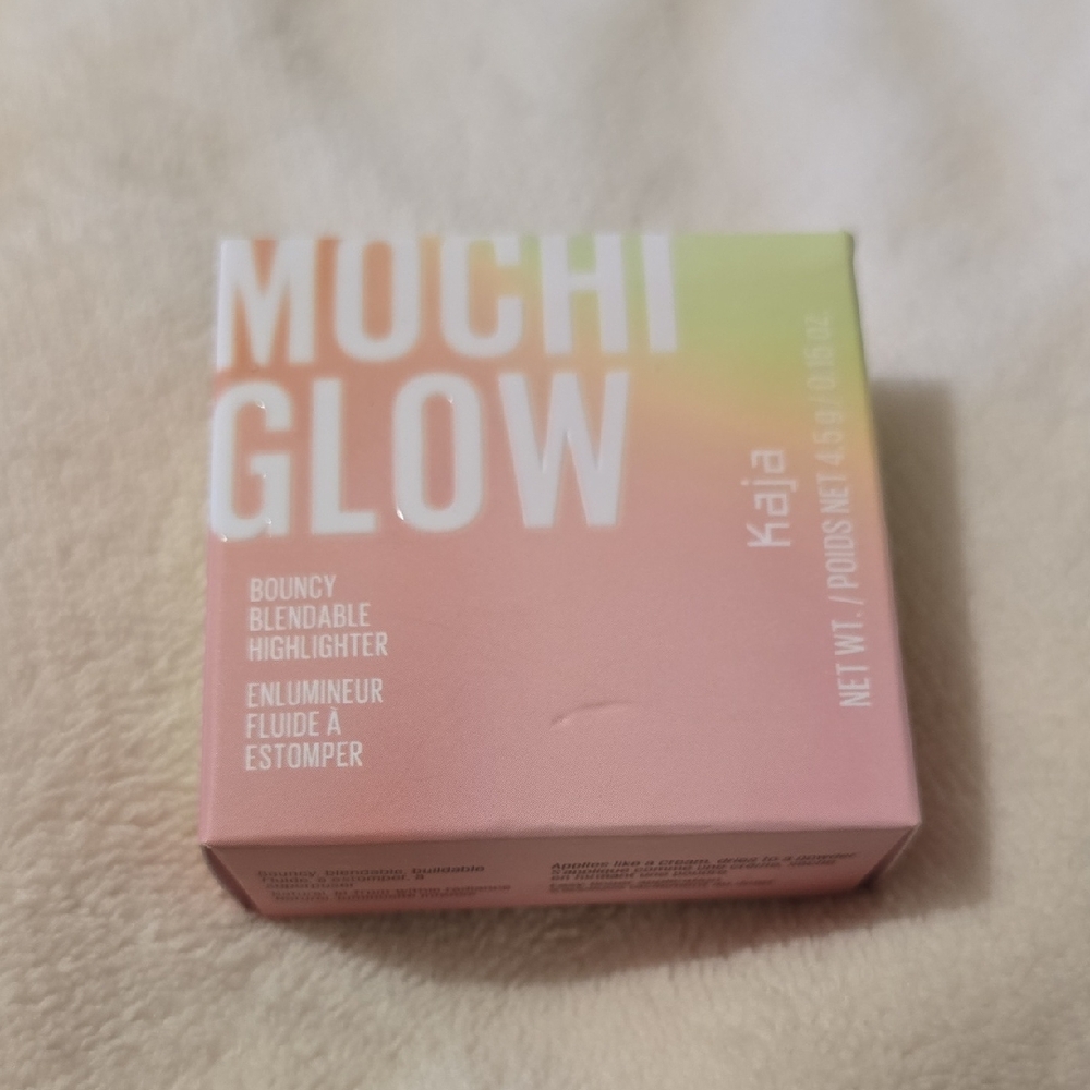 Mochi Glow Highlighter - Pink